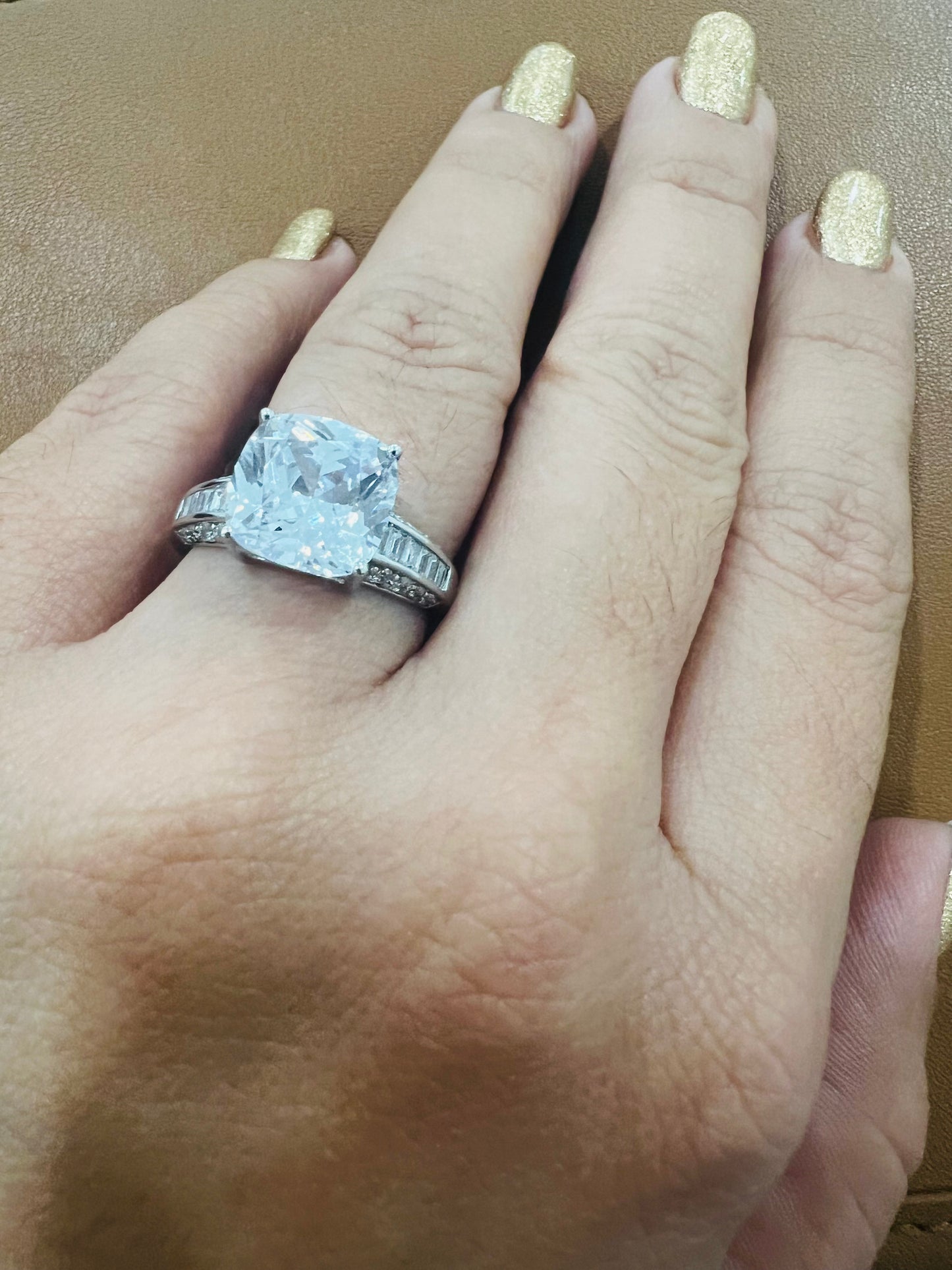 Anillo De Oro Blanco 10K
