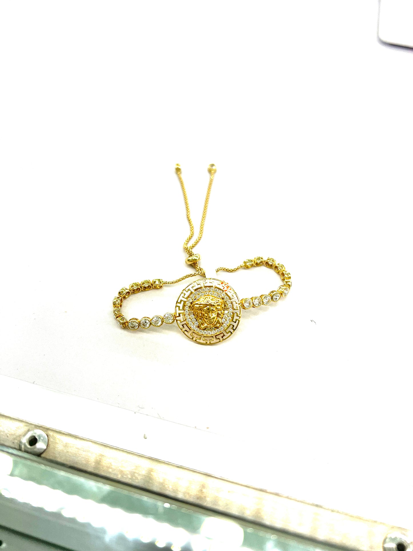 Manilla De Meduza Ajustable 14K