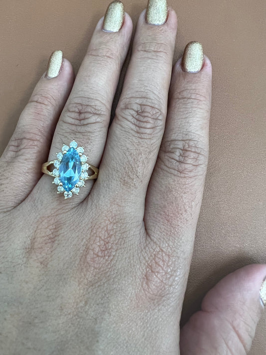 Anillo De Almendra Azul De Circonia Sólido 14K