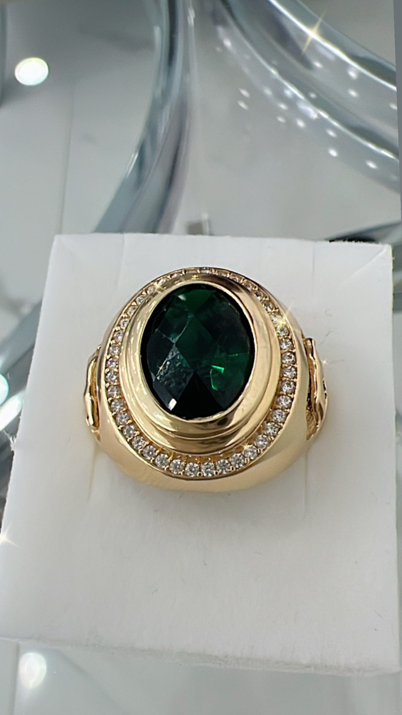 Anillo De Hombre De Piedra Verde  Y Panteras 14K