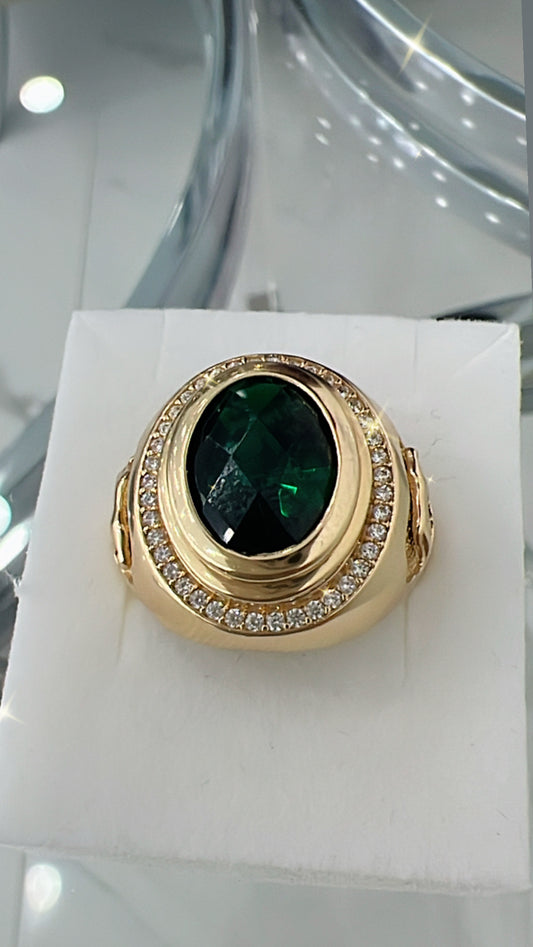 Anillo De Hombre De Piedra Verde  Y Panteras 14K